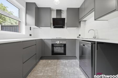 3 bedroom Terraced House to let in Sheppard Drive, Chelmsford, CM2