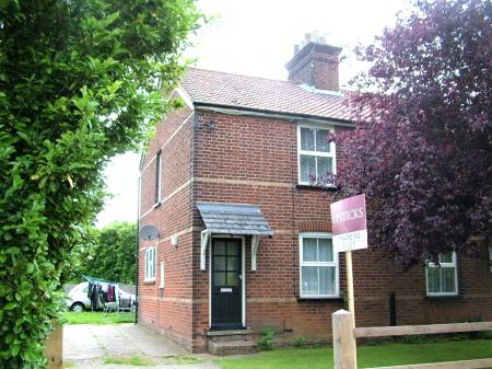 0 bedroom Maisonette to let in Main Road, Margaretting, CM4