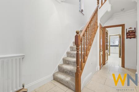 4 bedroom Detached house for sale in Alexander Lane, Shenfield, Brentwood, CM15
