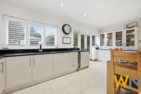4 bedroom Detached house for sale in Alexander Lane, Shenfield, Brentwood, CM15