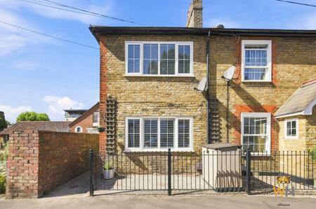 3 bedroom Semi-detached house for sale in Alfred Road, Brentwood, CM14