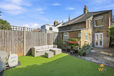 3 bedroom Semi-detached house for sale in Alfred Road, Brentwood, CM14