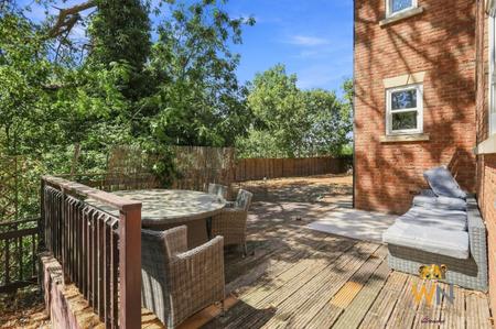 5 bedroom Detached house for sale in Arbour Lane, Springfield, Chelmsford, CM1
