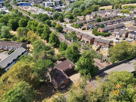 5 bedroom Detached house for sale in Arbour Lane, Springfield, Chelmsford, CM1
