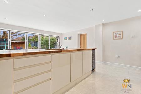 4 bedroom Detached house for sale in Byron Road, Hutton, Brentwood, CM13