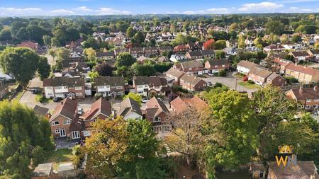 4 bedroom Detached house for sale in Byron Road, Hutton, Brentwood, CM13