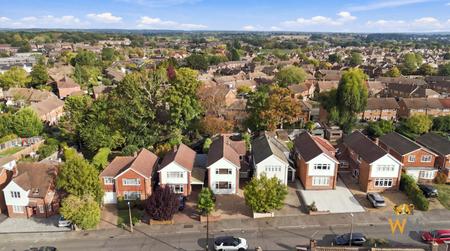 4 bedroom Detached house for sale in Byron Road, Hutton, Brentwood, CM13