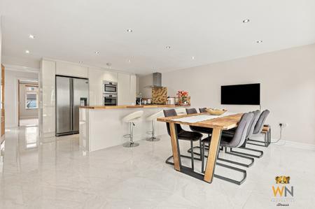 4 bedroom Detached house for sale in Byron Road, Hutton, Brentwood, CM13
