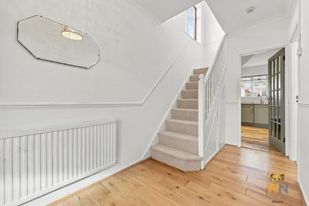 3 bedroom Semi-detached house for sale in Clyde Crescent, Chelmsford, CM1