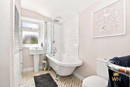 2 bedroom Semi-detached house for sale in Douglas Road, Hornchurch, RM11