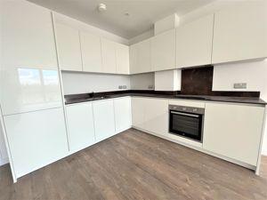 1 bedroom Flat for sale in Eagle Way, Warley, Brentwood, CM13