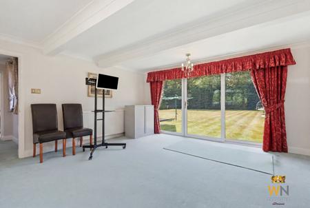 4 bedroom Detached house for sale in Heronway, Shenfield, Brentwood, CM13