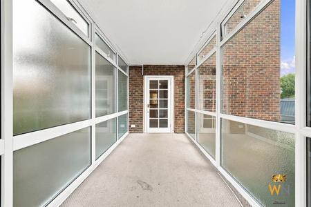 2 bedroom Flat for sale in Hutton Road, Shenfield, CM15