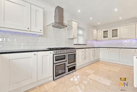 4 bedroom Semi-detached house for sale in Langdale Gardens, Chelmsford, CM2