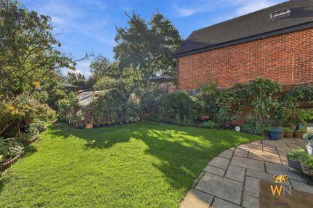 4 bedroom Semi-detached house for sale in Langdale Gardens, Chelmsford, CM2