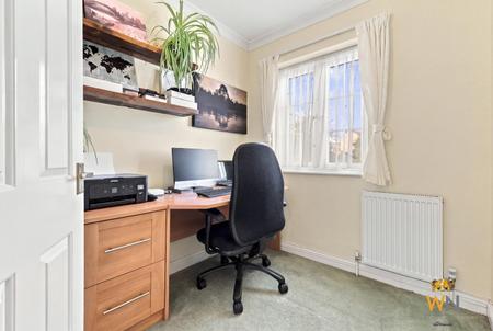 4 bedroom Semi-detached house for sale in Langdale Gardens, Chelmsford, CM2