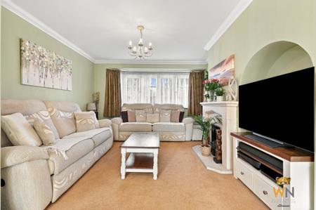4 bedroom Semi-detached house for sale in Langdale Gardens, Chelmsford, CM2