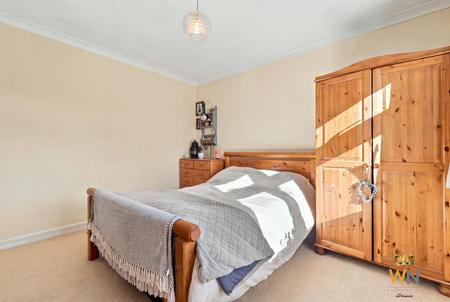 4 bedroom Semi-detached house for sale in Langdale Gardens, Chelmsford, CM2