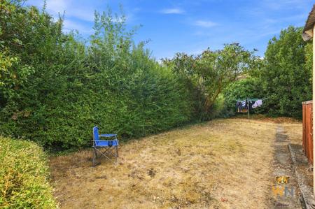6 bedroom Semi-detached house for sale in Loftin Way, Chelmsford, CM2