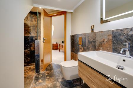 6 bedroom Detached house for sale in Romford