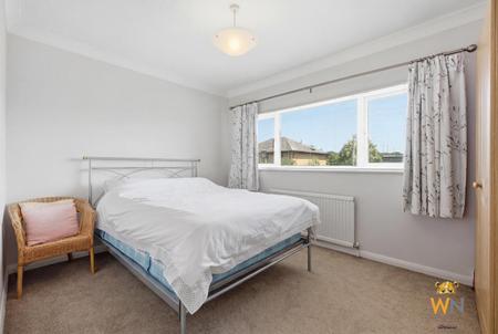 4 bedroom Detached house for sale in Queens Road, Brentwood, CM14