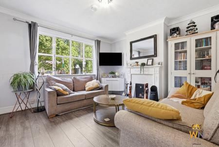 3 bedroom Terraced House for sale in Rayleigh Road, Hutton, Brentwood, CM13