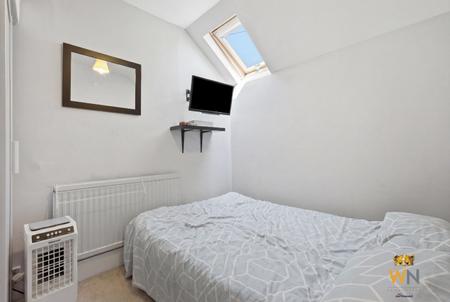 3 bedroom Terraced House for sale in Rayleigh Road, Hutton, Brentwood, CM13