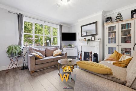 5 bedroom Terraced House for sale in Rayleigh Road, Hutton, Brentwood, CM13