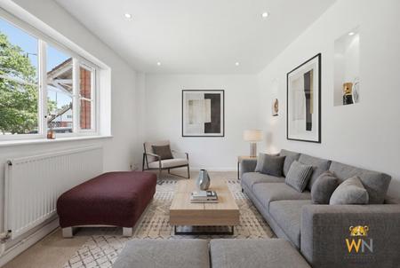 2 bedroom Terraced House for sale in Rayleigh Road, Hutton, Brentwood, CM13