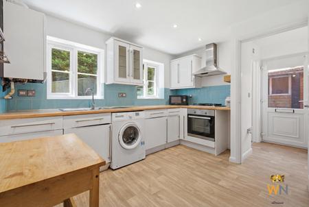 2 bedroom Terraced House for sale in Rayleigh Road, Hutton, Brentwood, CM13