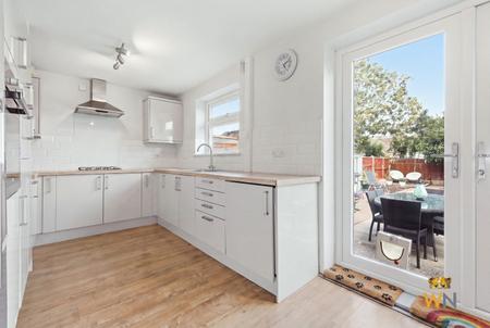 3 bedroom Terraced House for sale in Rutland Road, Springfield, Chelmsford, CM1