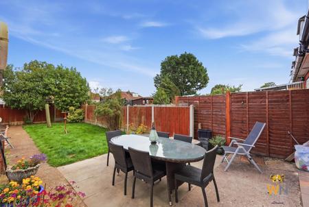 3 bedroom Terraced House for sale in Rutland Road, Springfield, Chelmsford, CM1