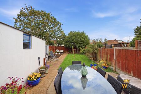 3 bedroom Terraced House for sale in Rutland Road, Springfield, Chelmsford, CM1