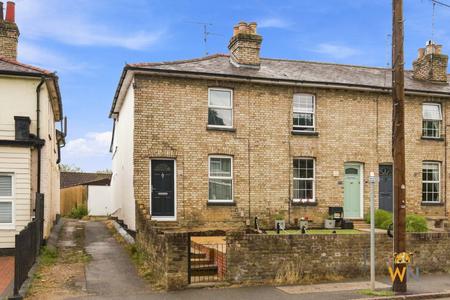 2 bedroom Terraced House for sale in Springfield Road, Chelmsford, CM2