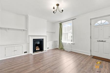 2 bedroom Terraced House for sale in Springfield Road, Chelmsford, CM2