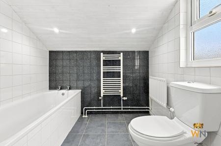 2 bedroom Terraced House for sale in Springfield Road, Chelmsford, CM2