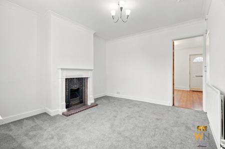 2 bedroom Terraced House for sale in Springfield Road, Chelmsford, CM2