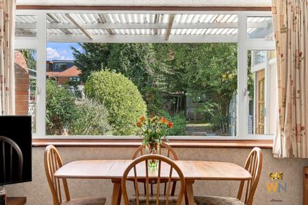 2 bedroom Bungalow for sale in St Mary's Avenue, Shenfield, CM15