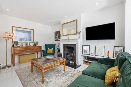3 bedroom Semi-detached bungalow for sale in St. Marys Avenue, Shenfield, Brentwood, CM15
