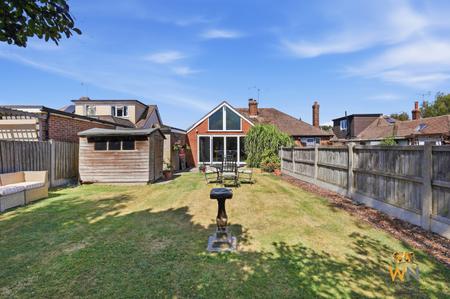 3 bedroom Semi-detached bungalow for sale in St. Marys Avenue, Shenfield, Brentwood, CM15