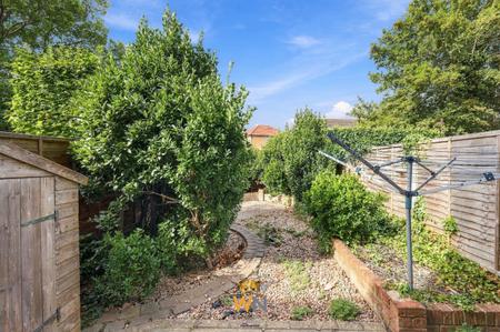 5 bedroom Terraced House for sale in Sunrise Avenue, Chelmsford, CM1