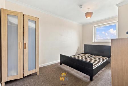 5 bedroom Terraced House for sale in Sunrise Avenue, Chelmsford, CM1