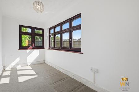 4 bedroom Detached house for sale in Surman Crescent, Hutton, Brentwood, CM13