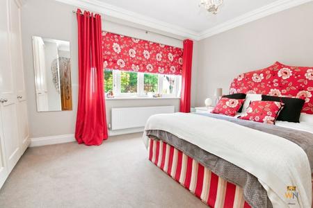 4 bedroom Detached house for sale in Surman Crescent, Hutton, CM13
