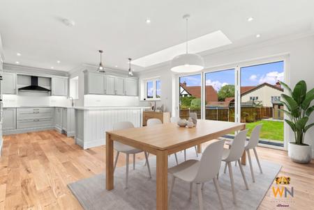 4 bedroom Detached house for sale in Tennyson Road, Brentwood, CM13