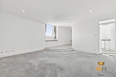 2 bedroom Apartment for sale in Thorndon Park, Ingrave, Brentwood, CM13
