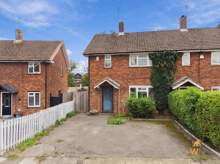3 bedroom End of terrace house for sale in Wainwright Avenue, Hutton, CM13