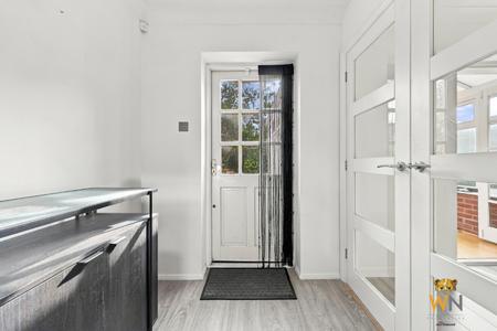 3 bedroom End of terrace house for sale in Wainwright Avenue, Hutton, CM13