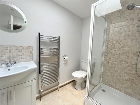 2 bedroom Terraced House to let in Alfred Road, Brentwood, CM14