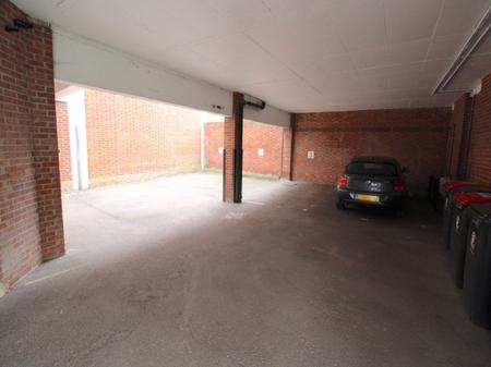 3 bedroom Flat to let in Buttercross Lane, Epping, CM16